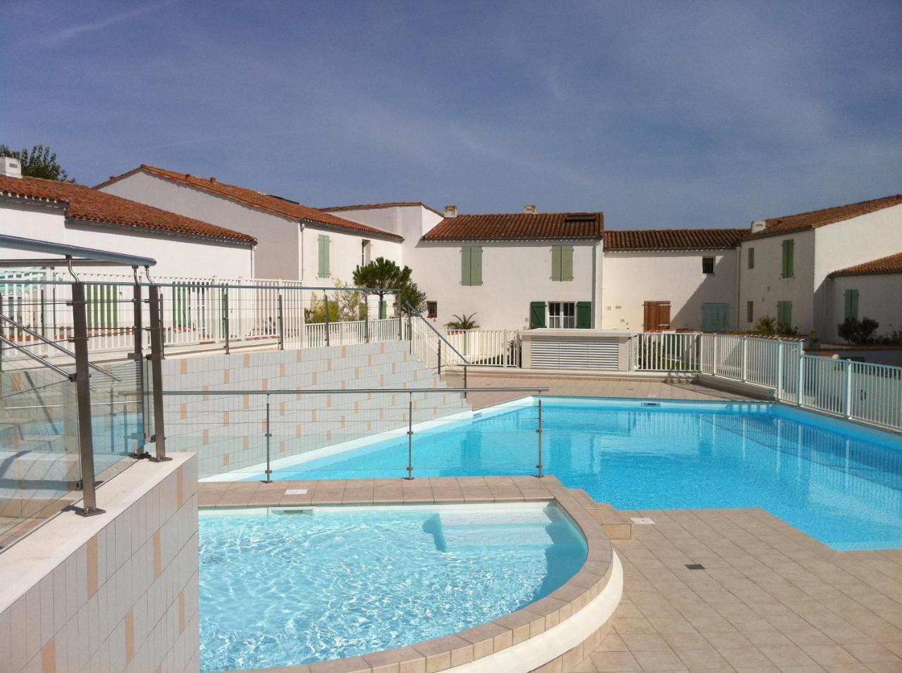 Appartement Ombrine Saint-Martin-de-Ré Buitenkant foto